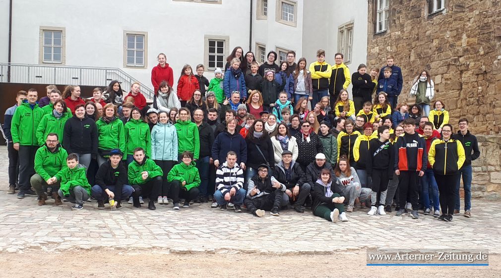 XXL-Schalmeien-Wochenende auf der Heldrunger Wasserburg