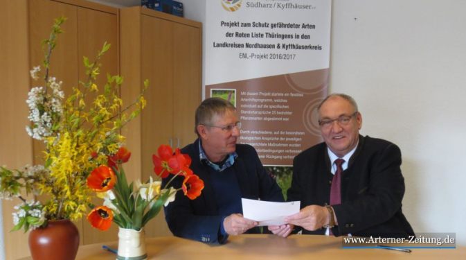 Naturparkleiter Herr Jörg Nonnen und Herr Egon Primas, MdL, Vorstandsvorsitzender des Trägers der Natura 2000 Station