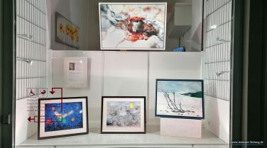 „Holzskulpturen von Martin Werner in der Steinbrück-Apotheke“; Rechteinhaber: Fred Böhme